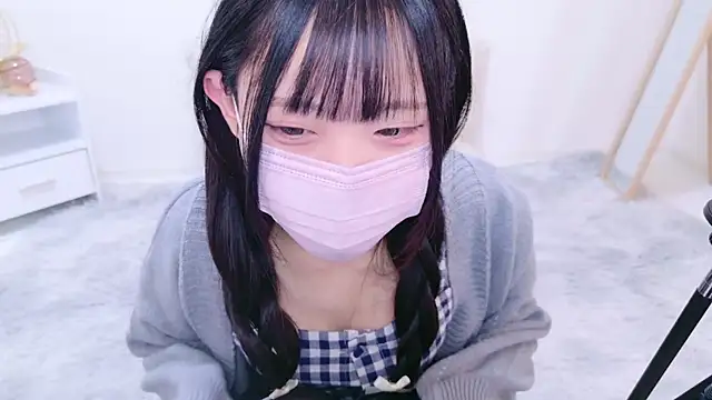 Suzu ch xx online show from 12.30.24