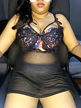 Snapshot of Loveshash1 chatting on 10.20.25 Loveshash1 online show from 10.20.25