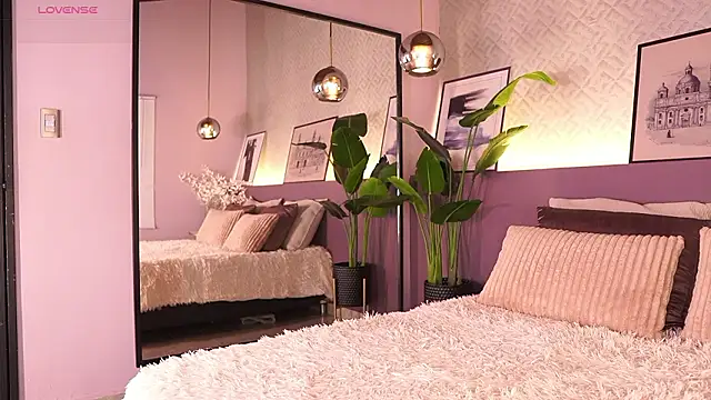 IzzyWild online show from 02.09.26