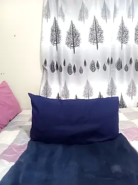 FreakyAngel3X online show from 04.30.26