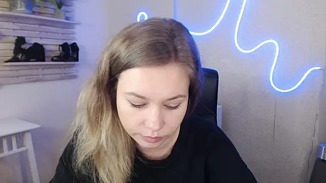 Snapshot of holly_xglam chatting on 01.30.25 holly xglam online show from 01.30.25