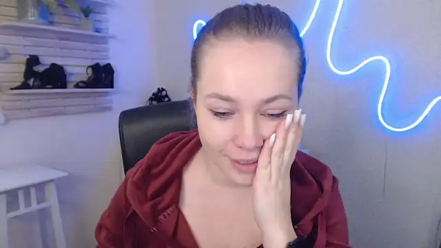 Snapshot of holly_xglam chatting on 01.31.25 holly xglam online show from 01.31.25