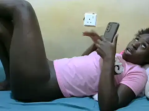 Snapshot of sweet_lily2 chatting on 02.10.25 sweet lily2 online show from 02.10.25