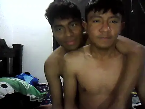 Snapshot of tribwor chatting on 09.19.25 tribwor online show from 09.19.25