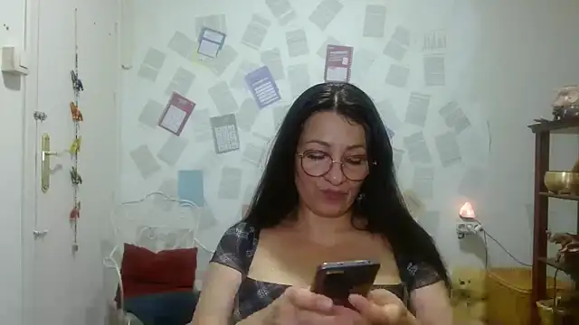 KeisyNeonX online show from 05.21.26