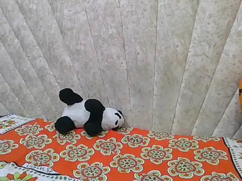 Sexy Villagegal online show from 12.21.25