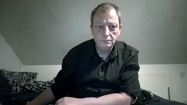 Snapshot of chubbybear2cum chatting on 02.02.26 chubbybear2cum online show from 02.02.26