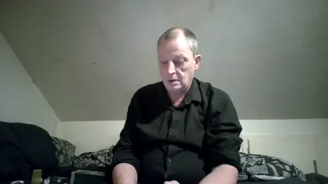 Snapshot of chubbybear2cum chatting on 03.05.26 chubbybear2cum online show from 03.05.26