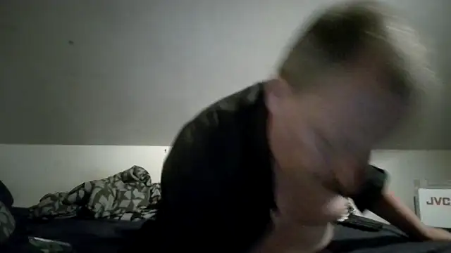 Snapshot of chubbybear2cum chatting on 06.03.26 chubbybear2cum online show from 06.03.26