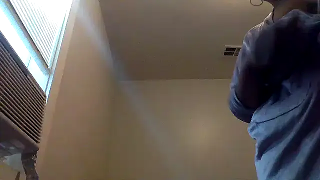 Snapshot of AllLeggs chatting on 04.17.26 AllLeggs online show from 04.17.26