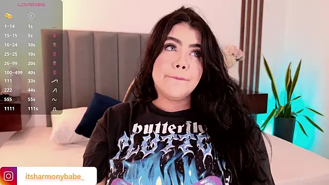 Snapshot of Harmonybabe_ chatting on 05.02.26 Harmonybabe online show from 05.02.26