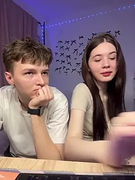 CoddleWeeper  online show from 03.14.26