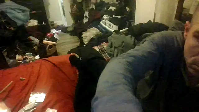 Snapshot of robeaulieu02 chatting on 02.14.26 robeaulieu02 online show from 02.14.26