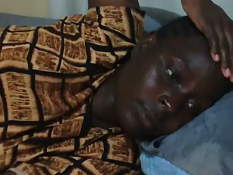 Snapshot of ara_bella chatting on 01.13.26 ara bella online show from 01.13.26