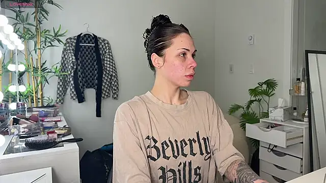 NattyFierros online show from 04.08.26