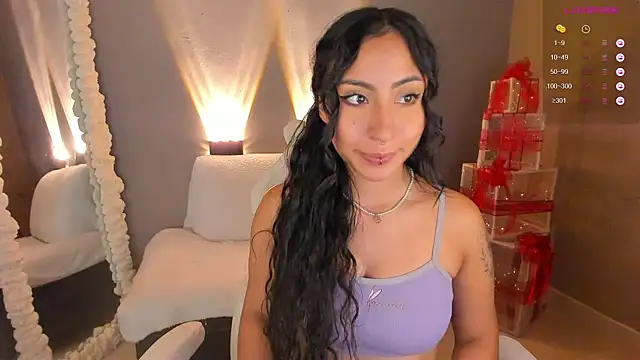 amber curly online show from 01.13.25