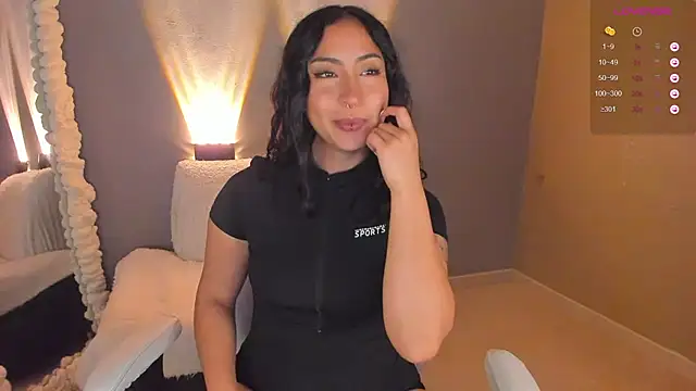 amber curly online show from 02.04.25