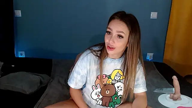 Snapshot of AnnaMaee chatting on 12.16.24 AnnaMaee online show from 12.16.24