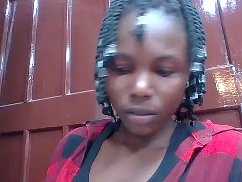 Snapshot of Fine_baby0001 chatting on 05.27.26 Fine baby0001 online show from 05.27.26