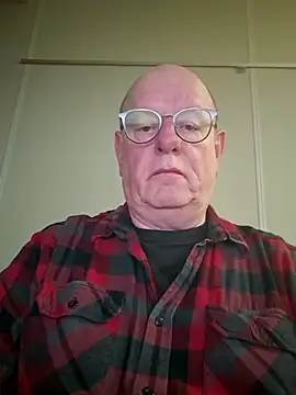 andrejoyfull64 online show from 10.17.25