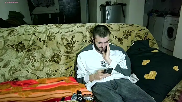 Snapshot of Barney_Tedd chatting on 01.14.25 Barney Tedd online show from 01.14.25