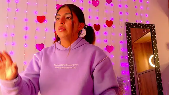 im anna  online show from 02.21.26