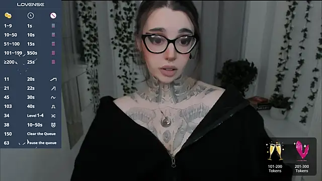 Dixi Pixi  online show from 04.18.26