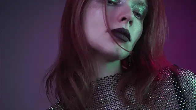 ginger hugs online show from 07.16.26