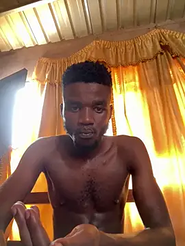 Snapshot of HottSledge chatting on 03.07.25 HottSledge online show from 03.07.25