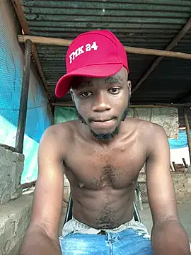 Snapshot of HottSledge chatting on 03.10.25 HottSledge online show from 03.10.25