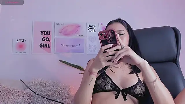 MissSussy online show from 01.04.25