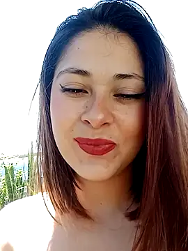 LisbethMoore  online show from 01.18.25