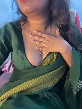 Snapshot of Spicy_sari_girl chatting on 05.18.26 Spicy sari girl online show from 05.18.26