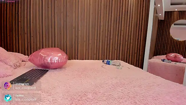 isabella cooper9 online show from 01.17.25