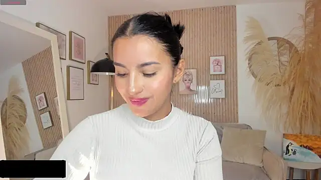 Kimm khalifa online show from 03.12.25