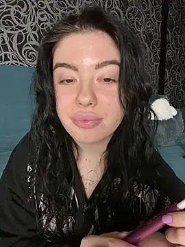 Kimi Ass online show from 02.23.25