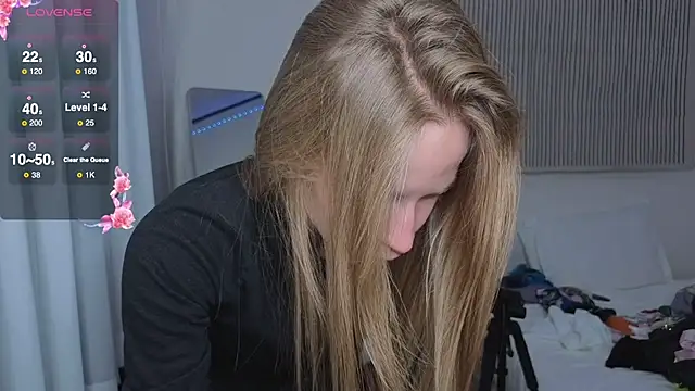 Elis Fox online show from 02.13.26