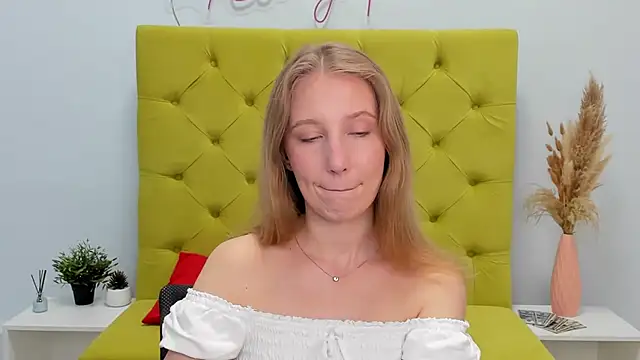 LolaWilsons online show from 05.20.26