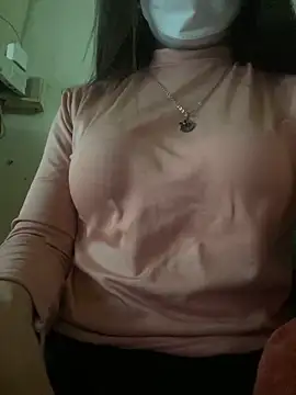 Snapshot of Tuongvy05 chatting on 01.15.25 Tuongvy05 online show from 01.15.25