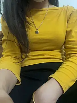 Snapshot of Tuongvy05 chatting on 01.22.25 Tuongvy05 online show from 01.22.25