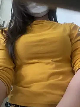 Snapshot of Tuongvy05 chatting on 03.12.25 Tuongvy05 online show from 03.12.25