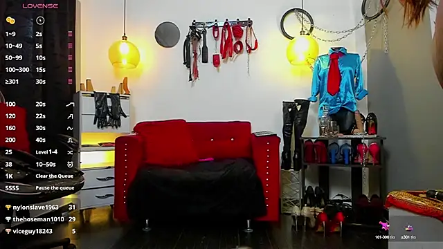 Snapshot of LiaTaylorr chatting on 03.12.25 LiaTaylorr online show from 03.12.25