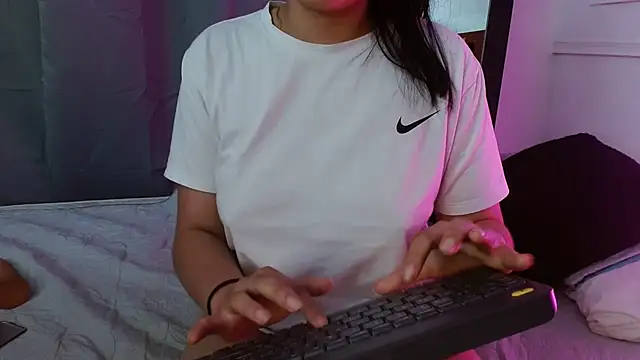 Susana hank2 online show from 01.13.25