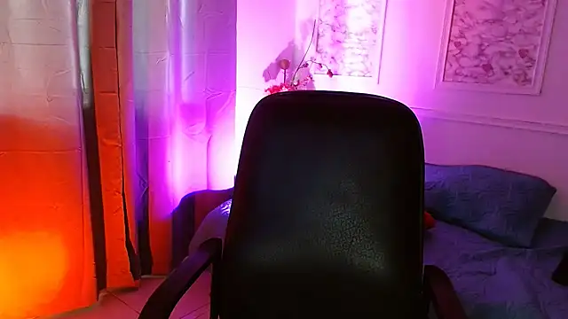 Susana hank2 online show from 02.24.25