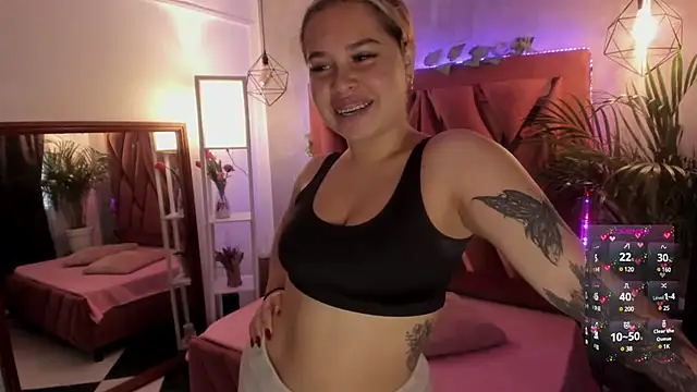 Haelycute online show from 02.28.25