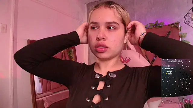 Haelycute online show from 09.09.25