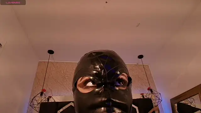 Haelycute online show from 10.18.25