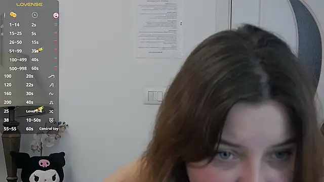 pretty little thing online show from 06.05.26