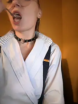 Snapshot of Crazy-Rosa chatting on 01.26.25 Crazy-Rosa online show from 01.26.25