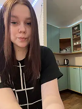 Marylallka5 online show from 01.15.25